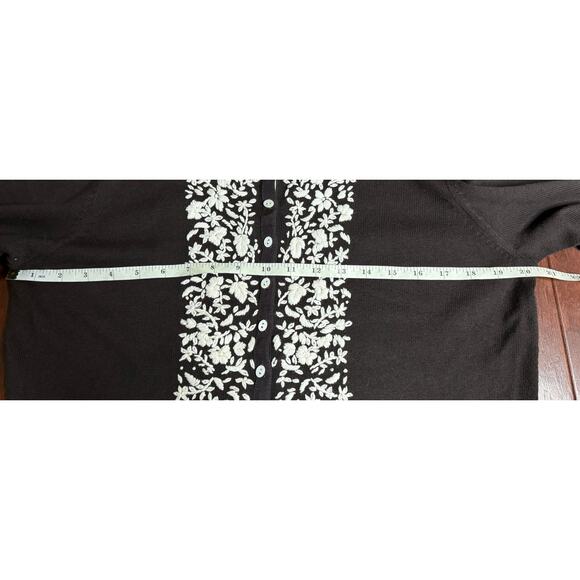 Sundance Womens Embroidered Cardigan Sweater Size Large Front Button 3/4 Sleeves - Picture 7 of 14